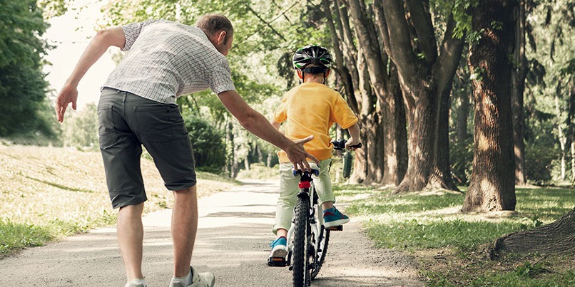 Is een stiefouder onderhoudsplichtig ten aanzien van de kinderen van zijn partner?